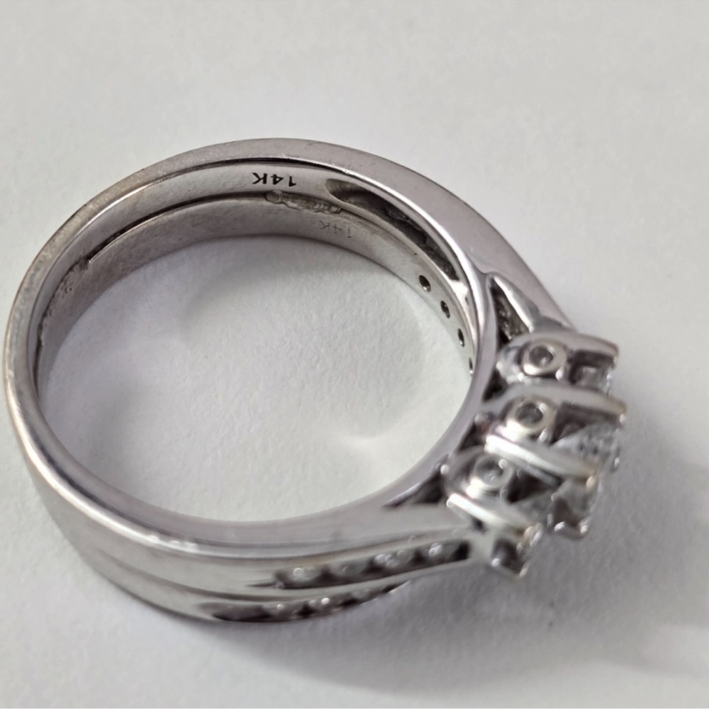 14K White Gold Diamond Bridal Ring Set - Picture 6 of 8